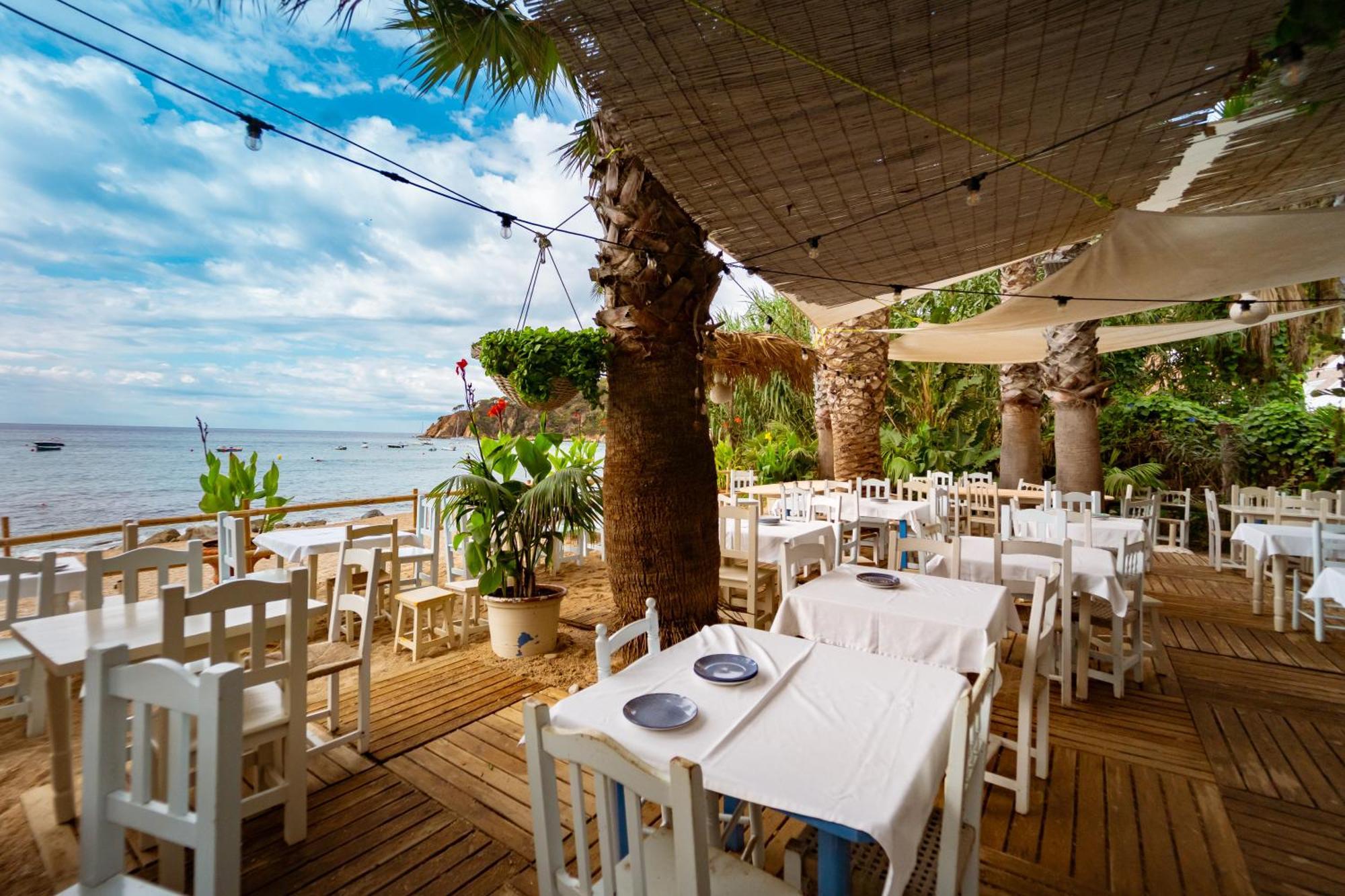 Kampaoh Tossa de Mar Hotel Bagian luar foto
